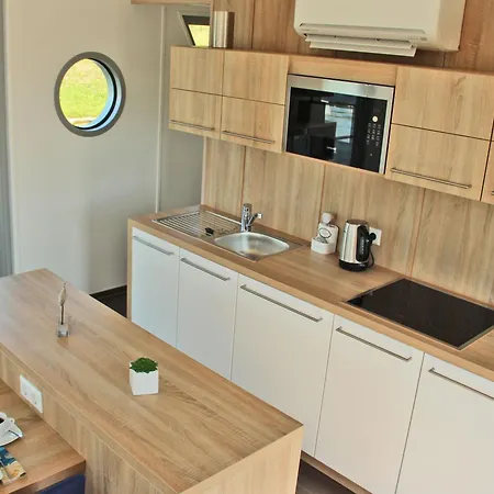 Hausboot Xenia In Σπίτι διακοπών Ueckermünde