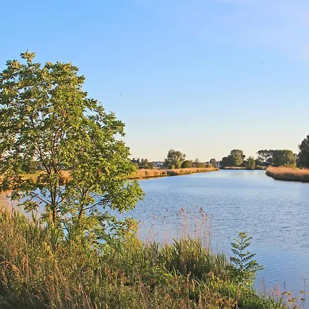 Hausboot Xenia In Ueckermünde